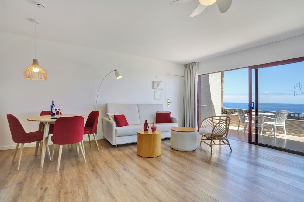 Atalaya de Jandía by LIVVO — Hotel rooms in Esquinzo, Canary Islands