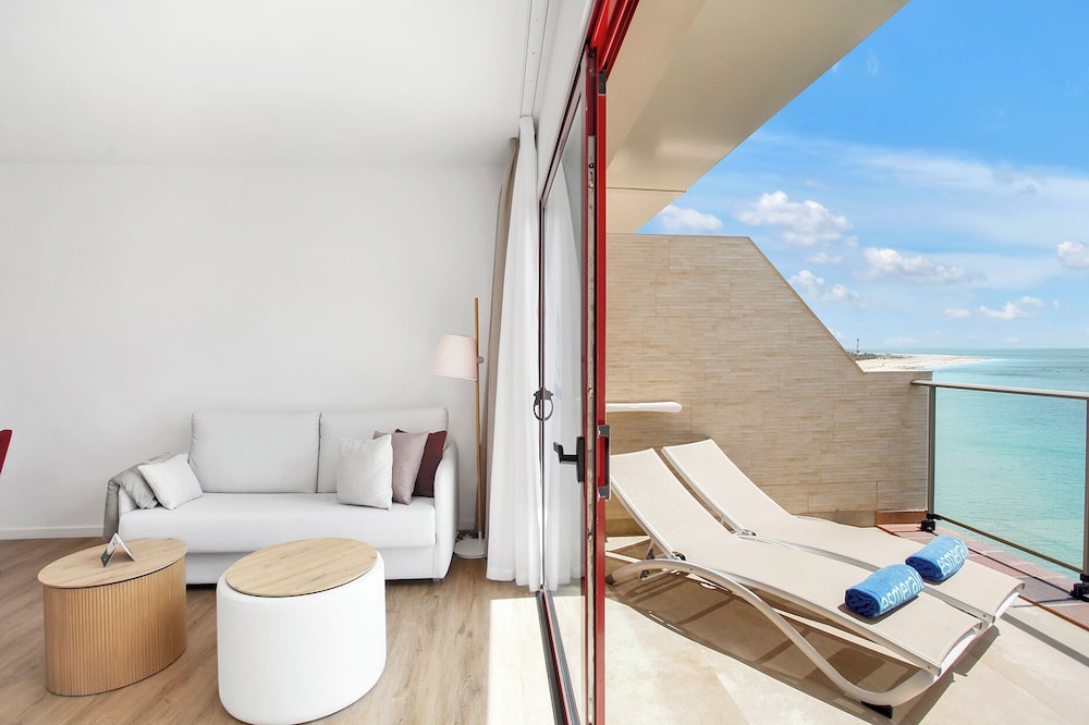 Atalaya de Jandía by LIVVO — Hotel rooms in Esquinzo, Canary Islands