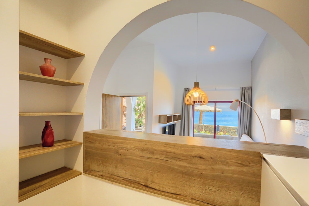 Atalaya de Jandía by LIVVO — Hotel rooms in Esquinzo, Canary Islands