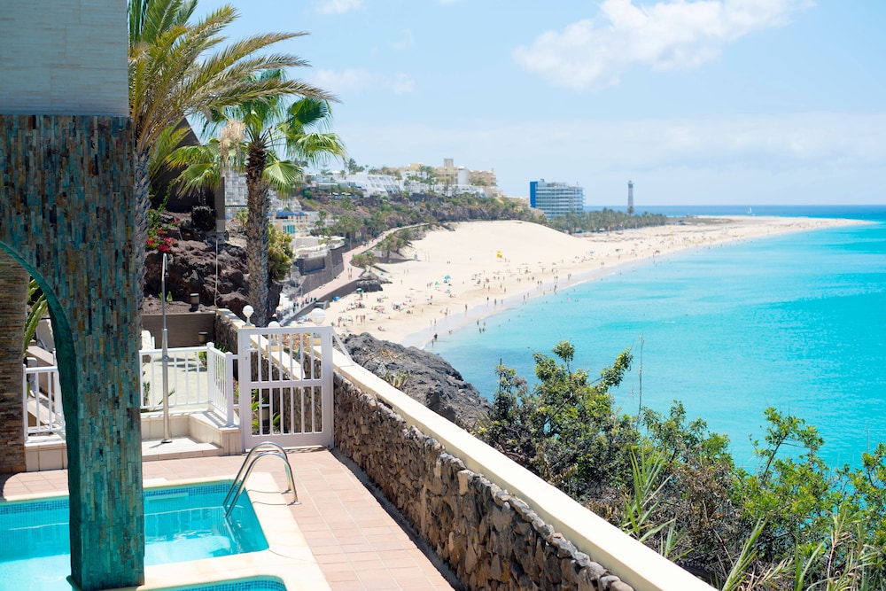 Atalaya de Jandía by LIVVO — Main photo in Esquinzo, Canary Islands