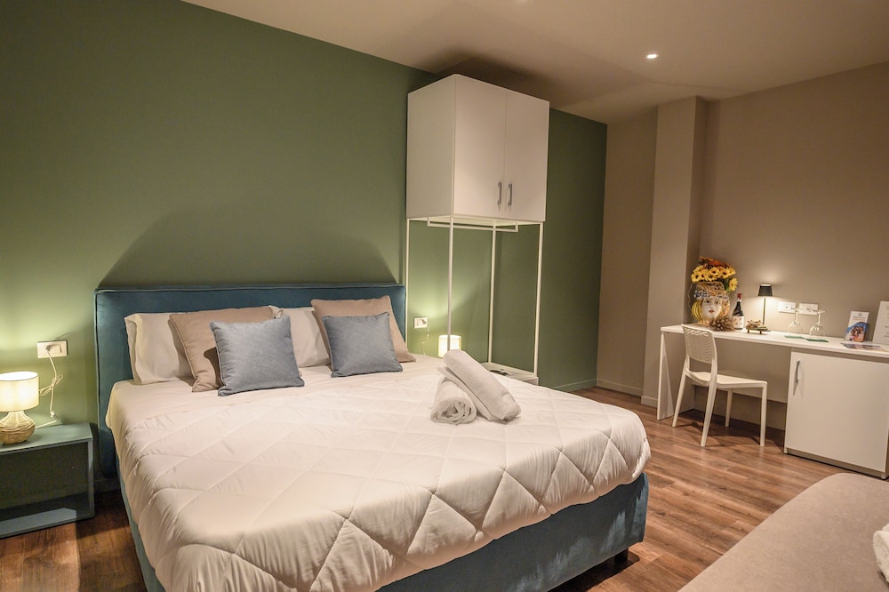 Baitan Hotel — Rooms in Marsala, Sicily