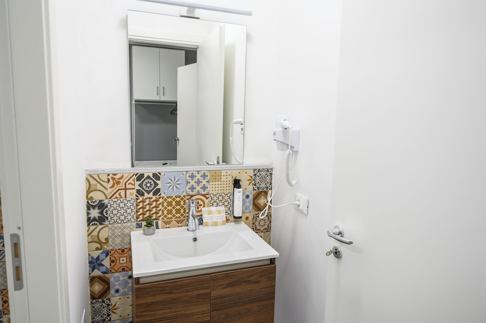 Baitan Hotel — Rooms in Marsala, Sicily
