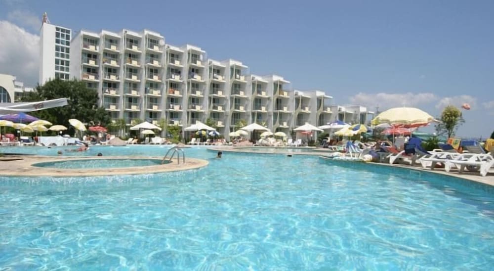 Hotel Laguna Garden — Swimming pool in Albena, Dobrich