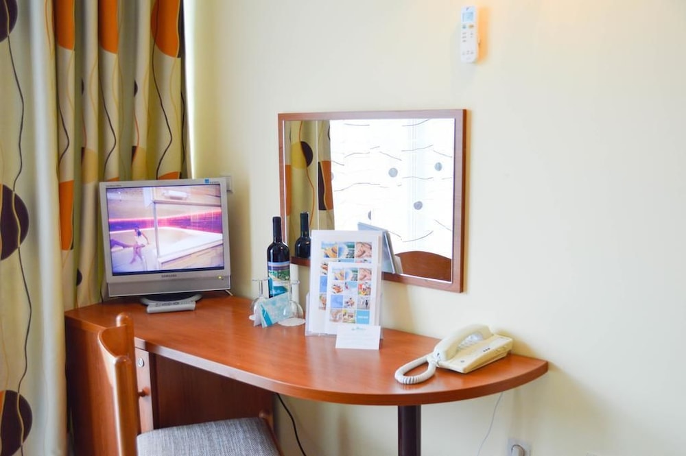 Hotel Laguna Garden — Hotel rooms in Albena, Dobrich