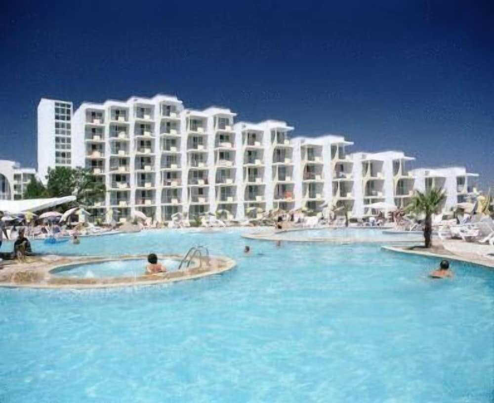 Hotel Laguna Garden — Main photo in Albena, Dobrich