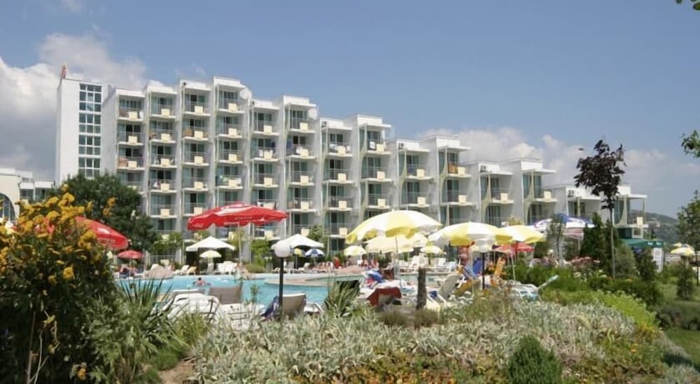 Hotel Laguna Garden — Swimming pool in Albena, Dobrich