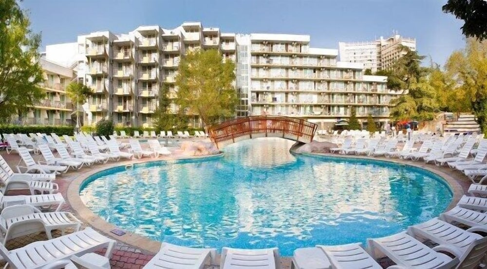 Hotel Laguna Garden — Swimming pool in Albena, Dobrich