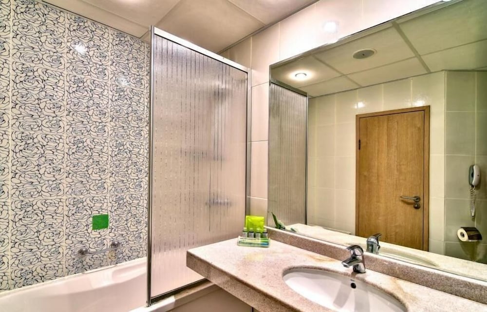 Hotel Slavuna — Hotel rooms in Albena, Dobrich