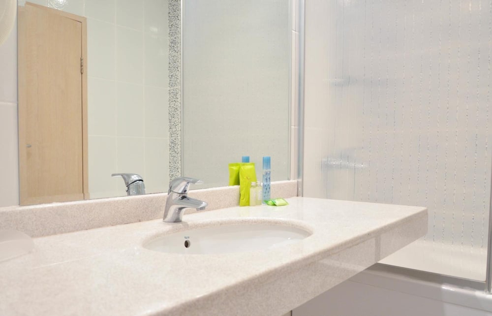 Hotel Slavuna — Hotel rooms in Albena, Dobrich