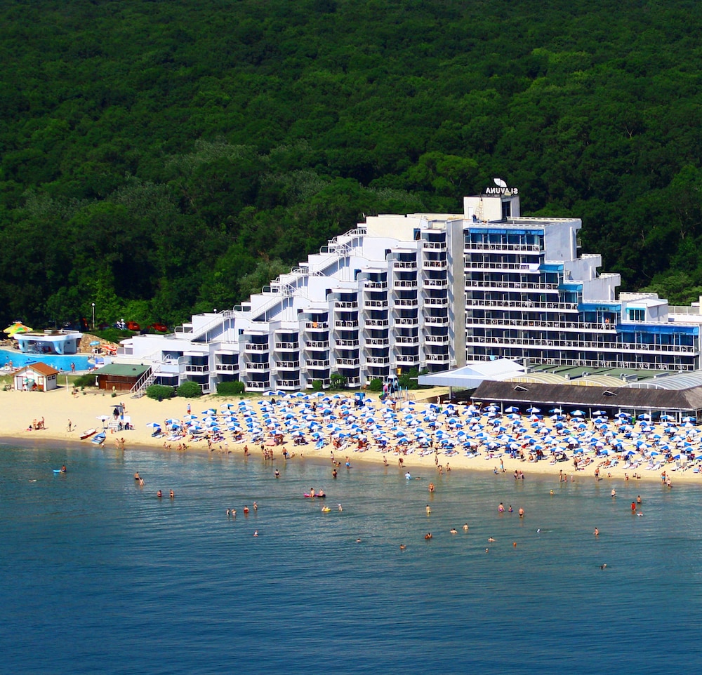 Hotel Slavuna — Beach in Albena, Dobrich