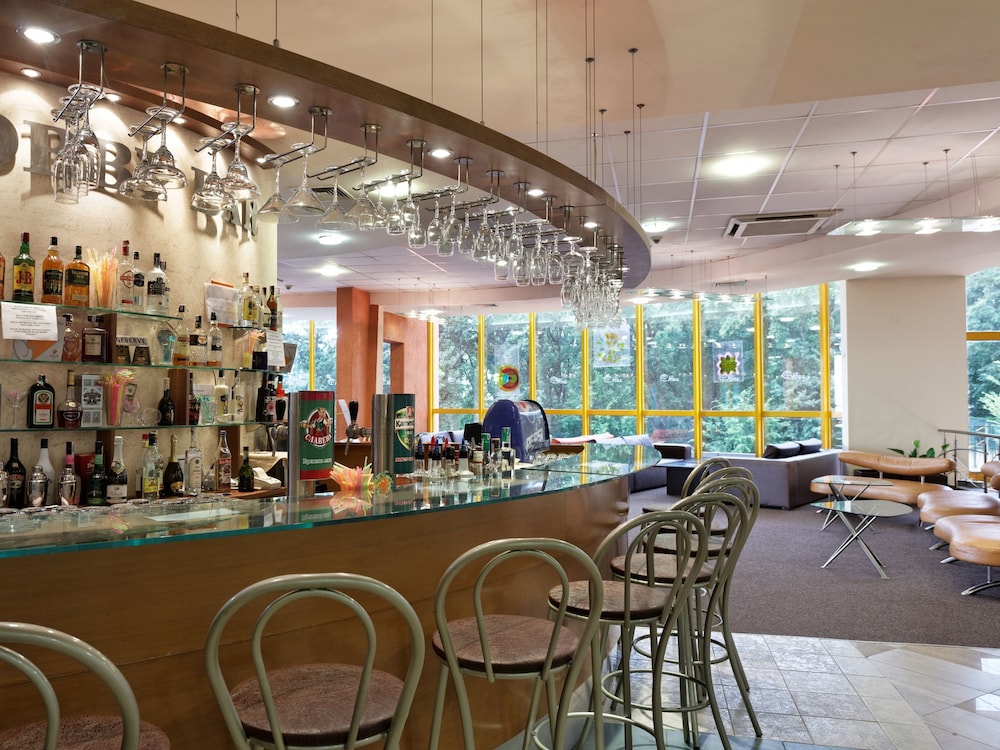 Atlas Hotel — Restaurant & bars in Golden Sands, Varna Region