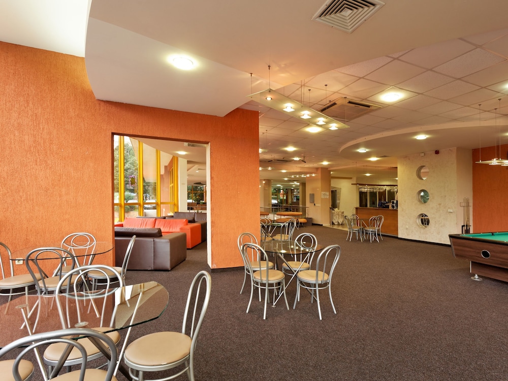 Atlas Hotel — Restaurant & bars in Golden Sands, Varna Region