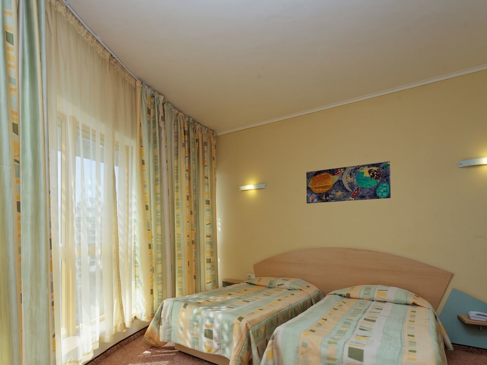 Atlas Hotel — Hotel rooms in Golden Sands, Varna Region