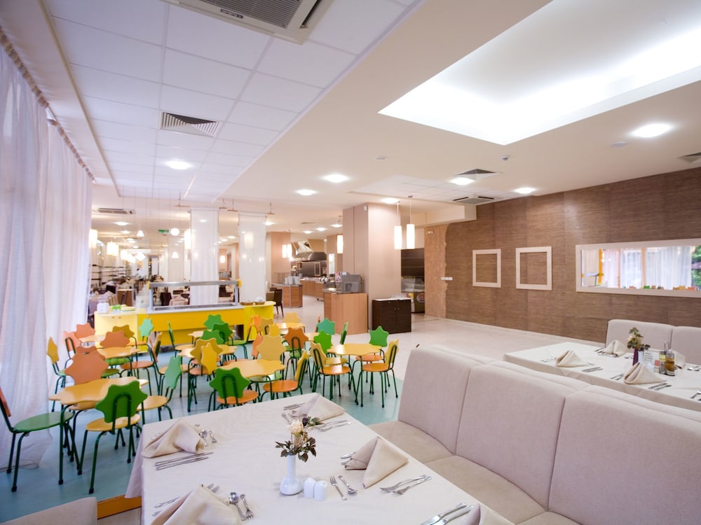 Atlas Hotel — Restaurant & bars in Golden Sands, Varna Region