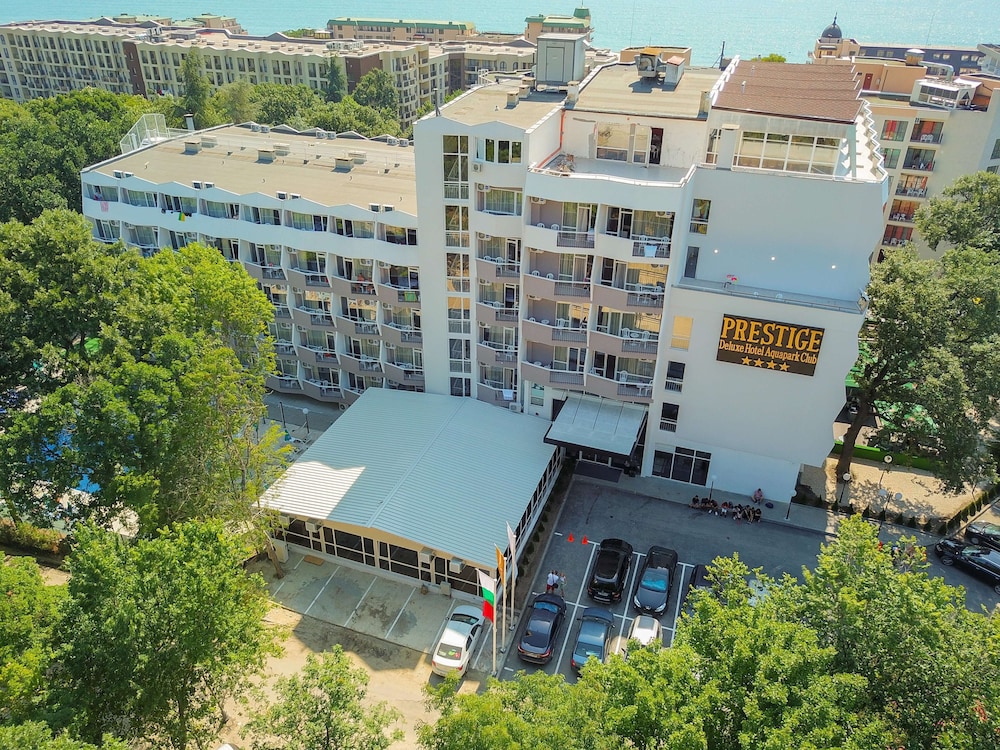 Prestige Deluxe Hotel & Aquapark Club - All Inclusive — Hotel building in Golden Sands, Varna Region