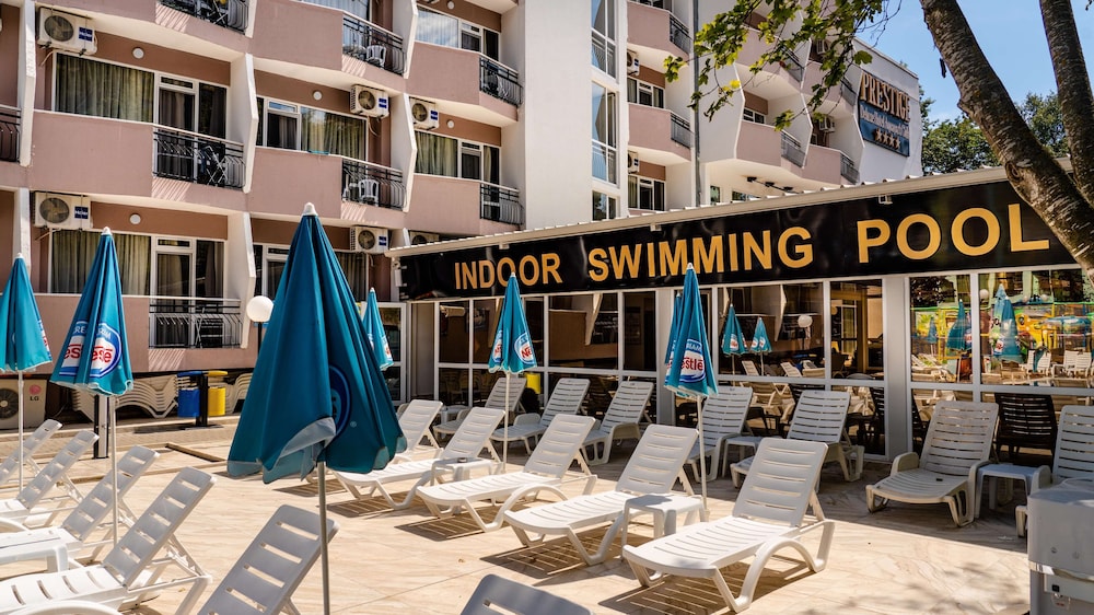 Prestige Deluxe Hotel & Aquapark Club - All Inclusive — Swimming pool in Golden Sands, Varna Region