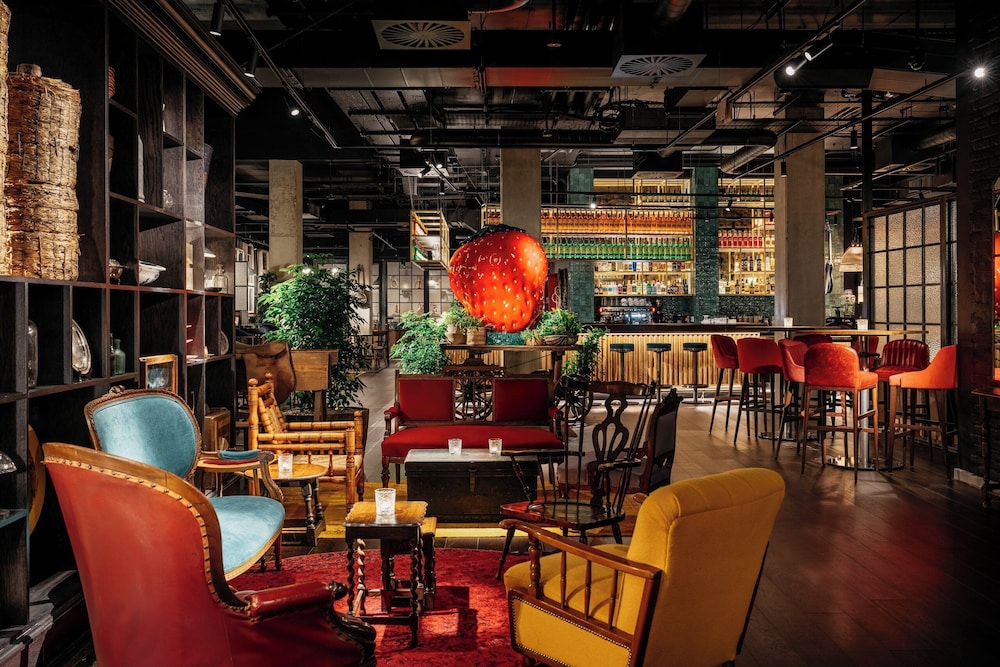 Ruby Molly Hotel Dublin by IHG — Restaurant & bars in Dublin, Dublin City