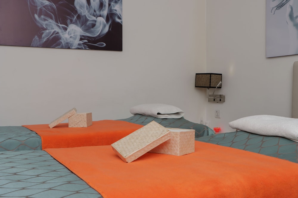 Radisson Hotel Kandy — Hotel rooms in Kandy