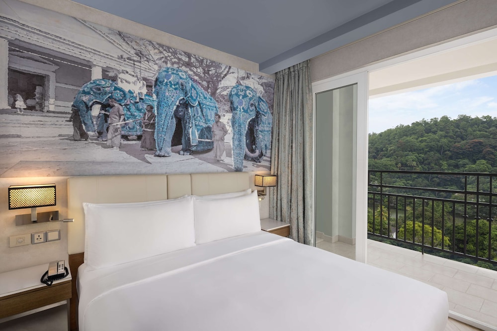 Radisson Hotel Kandy — Hotel rooms in Kandy