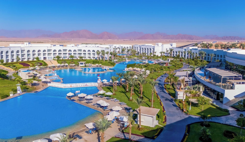 Rixos Radamis Sharm El Sheikh — Swimming pool in Sharm El Sheikh, South Sinai