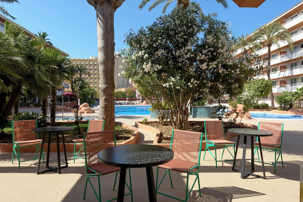 tent Calvia Beach — Outdoor in Magaluf, Balearic Islands