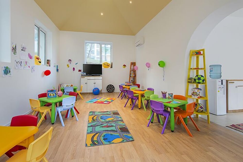 Forest Beach Hotel — Attractions for children in Primorsko, Burgas Region