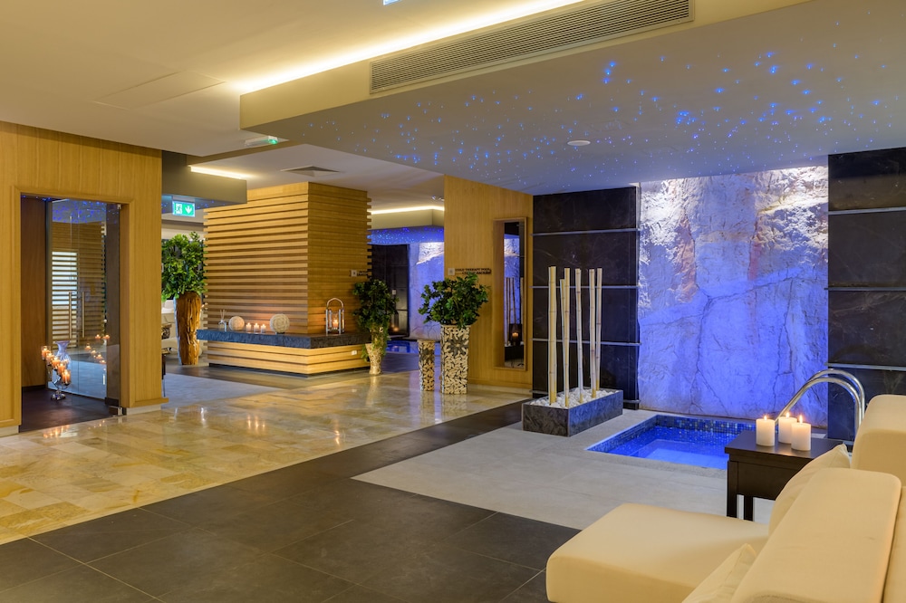Palace Hotel - Sunny Day Resort — Spa in Varna, Varna Region