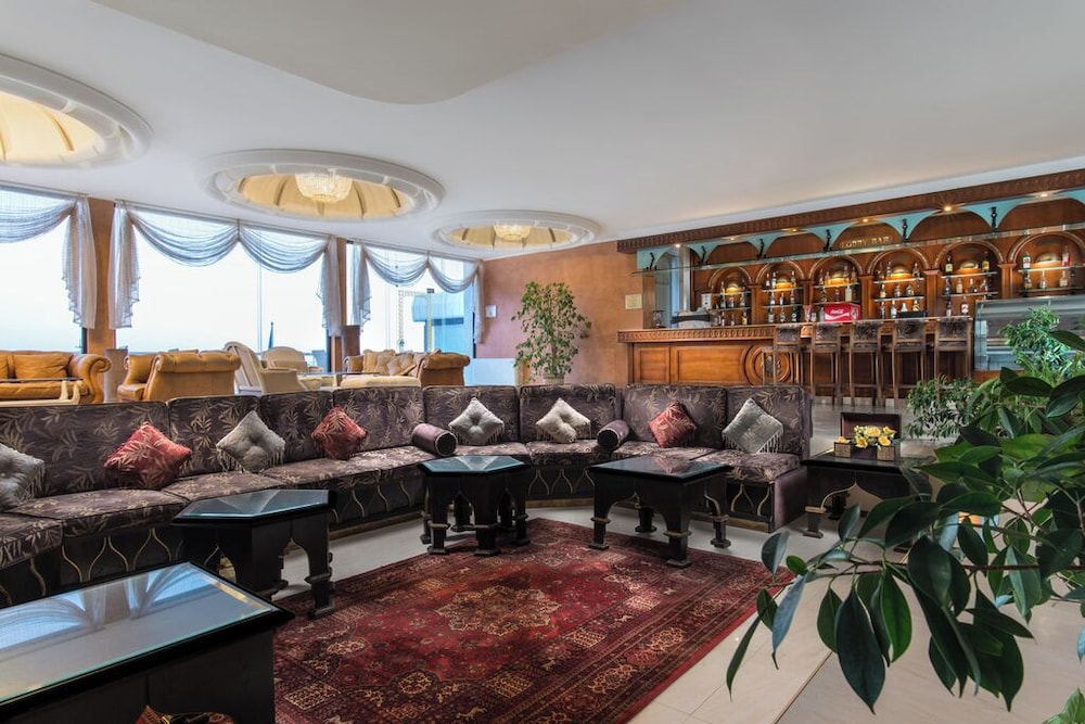 Palace Hotel - Sunny Day Resort — Restaurant & bars in Varna, Varna Region