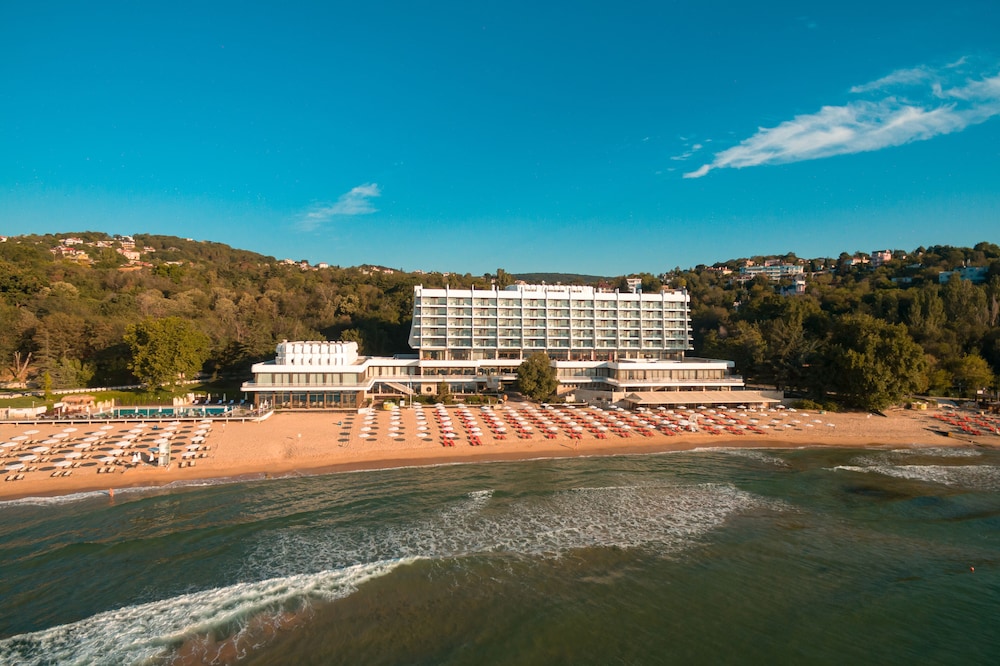 Palace Hotel - Sunny Day Resort - zdjęcie 2