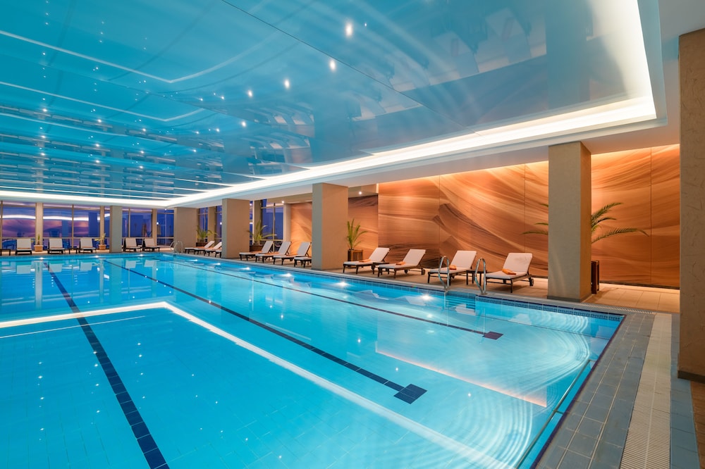 Palace Hotel - Sunny Day Resort — Swimming pool in Varna, Varna Region