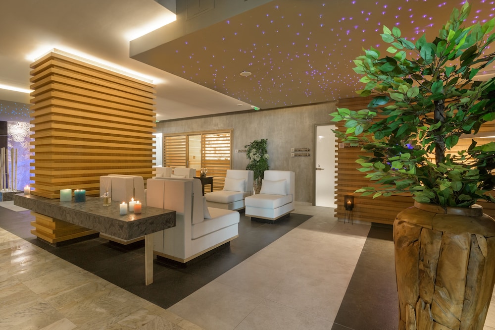 Palace Hotel - Sunny Day Resort — Spa in Varna, Varna Region