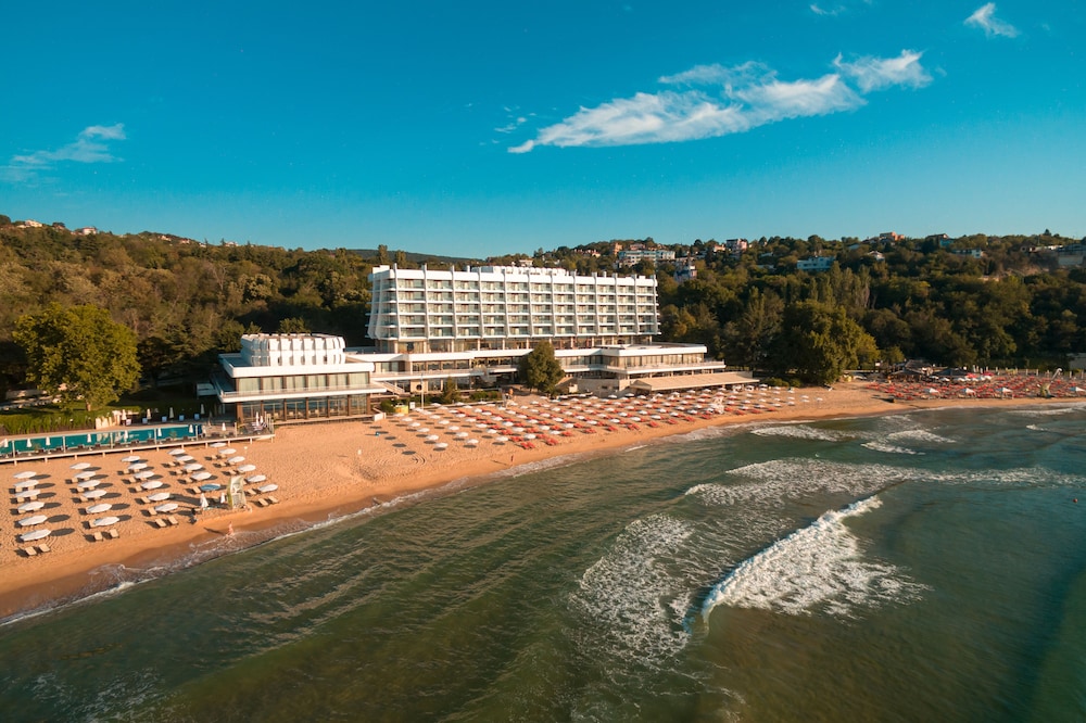 Palace Hotel - Sunny Day Resort - zdjęcie 3