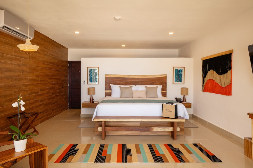 The Beachfront by The Fives Hotels - A la Carte All Inclusive Adults Only — Hotel rooms in Playa del Carmen, Quintana Roo