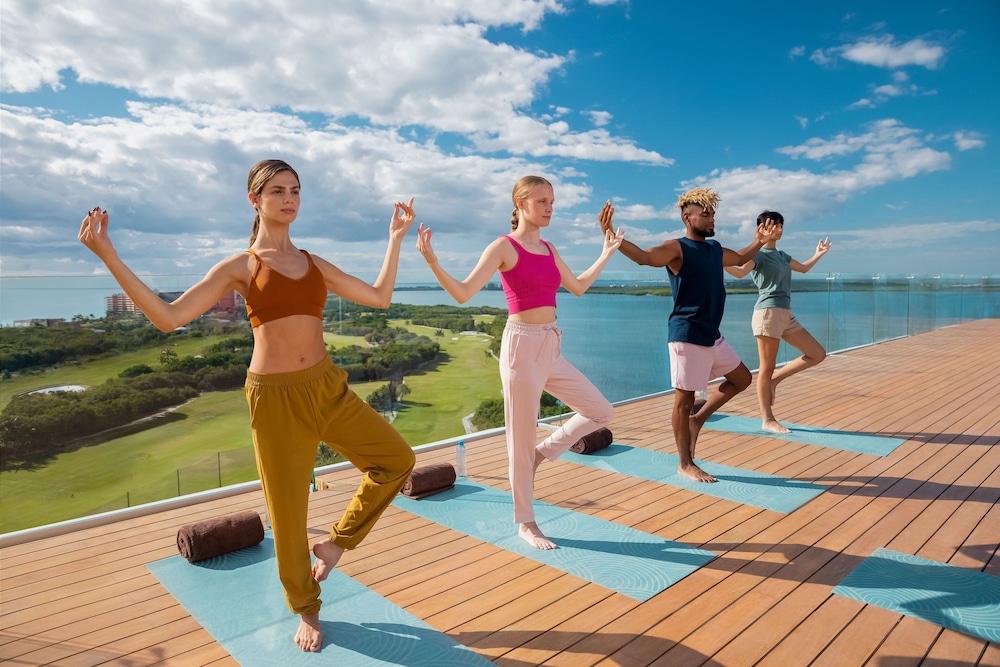 Hyatt Vivid Grand Island Cancun Adults Only All-Inclusive — Sports & recreation in Cancun, Quintana Roo
