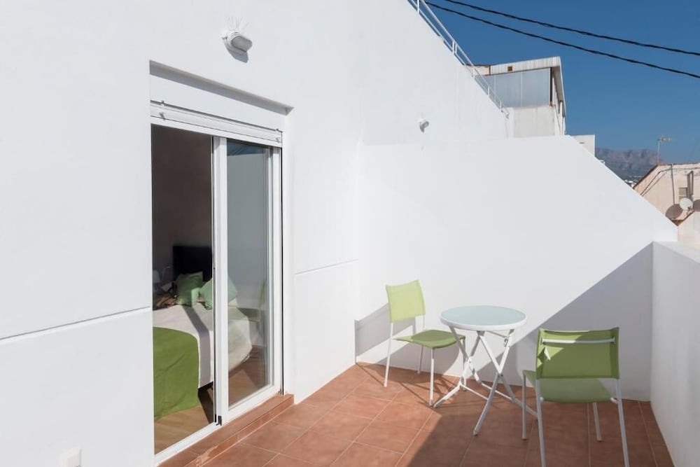 Hotel Clopy Rocamar — Hotel rooms in Benidorm, Valencian Community