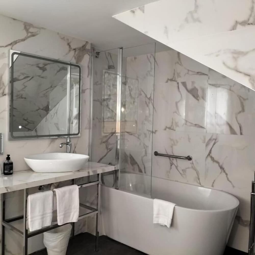 Hotel Clopy Rocamar — Hotel rooms in Benidorm, Valencian Community