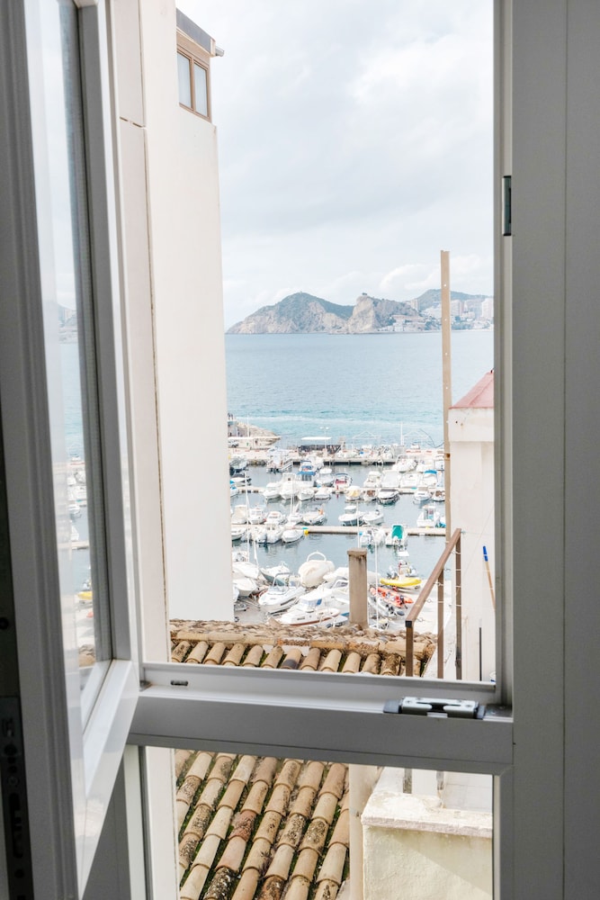 Hotel Clopy Rocamar — Hotel rooms in Benidorm, Valencian Community