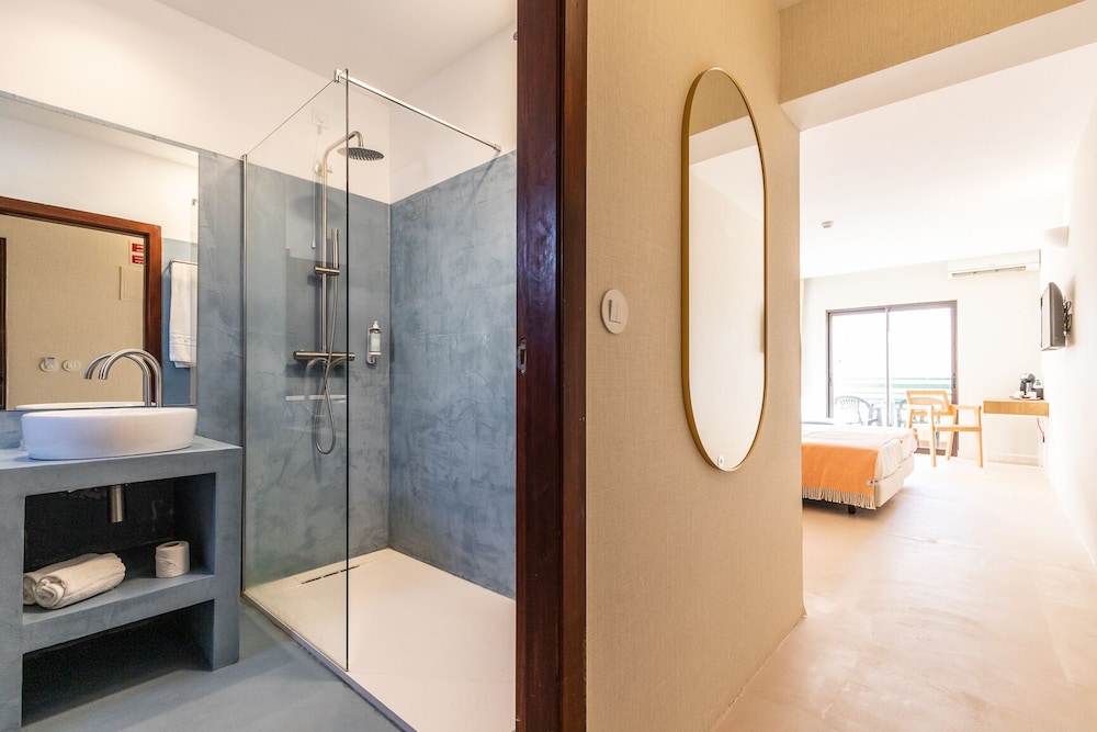 Casablanca Unique Hotel — Hotel rooms in Monte Gordo, Faro