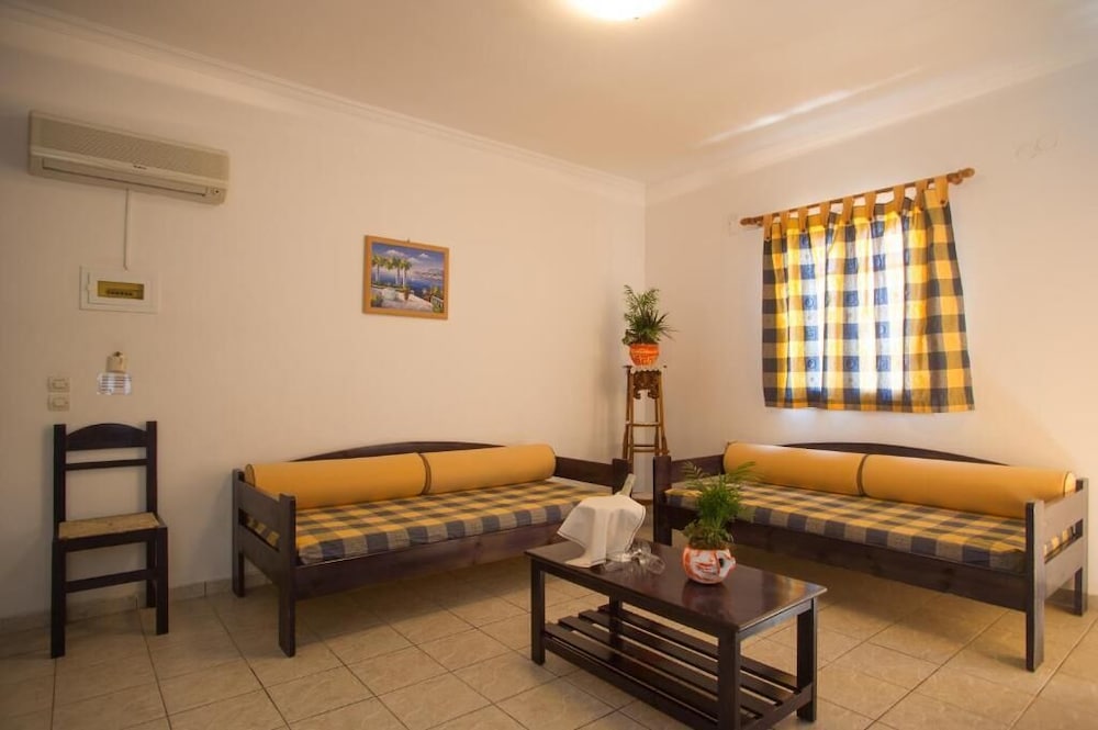Anagenessis Village — Hotel rooms in Kalamaki (Zakynthos), Ionian Islands