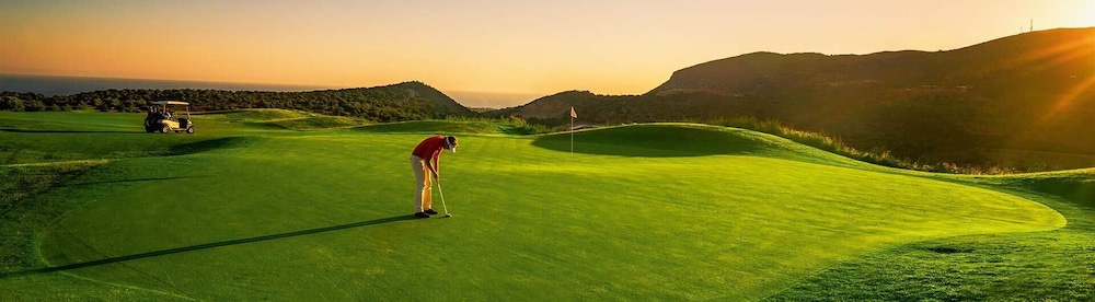 Deos Luxury Suites — Sports & recreation in Hersonissos
