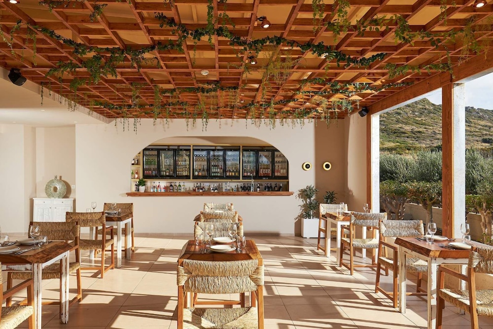 Vasia Sea Retreat - Adults Only. — Restaurant & bars in Sissi