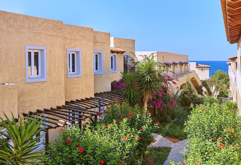Vasia Sea Retreat - Adults Only. — Hotel building in Sissi