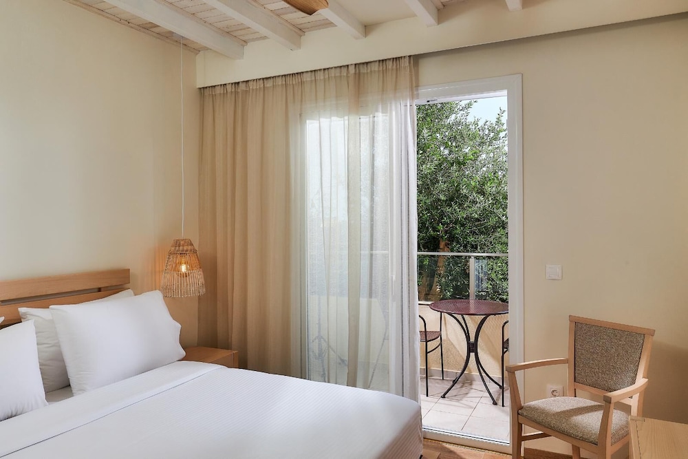 Vasia Sea Retreat - Adults Only. — Hotel rooms in Sissi