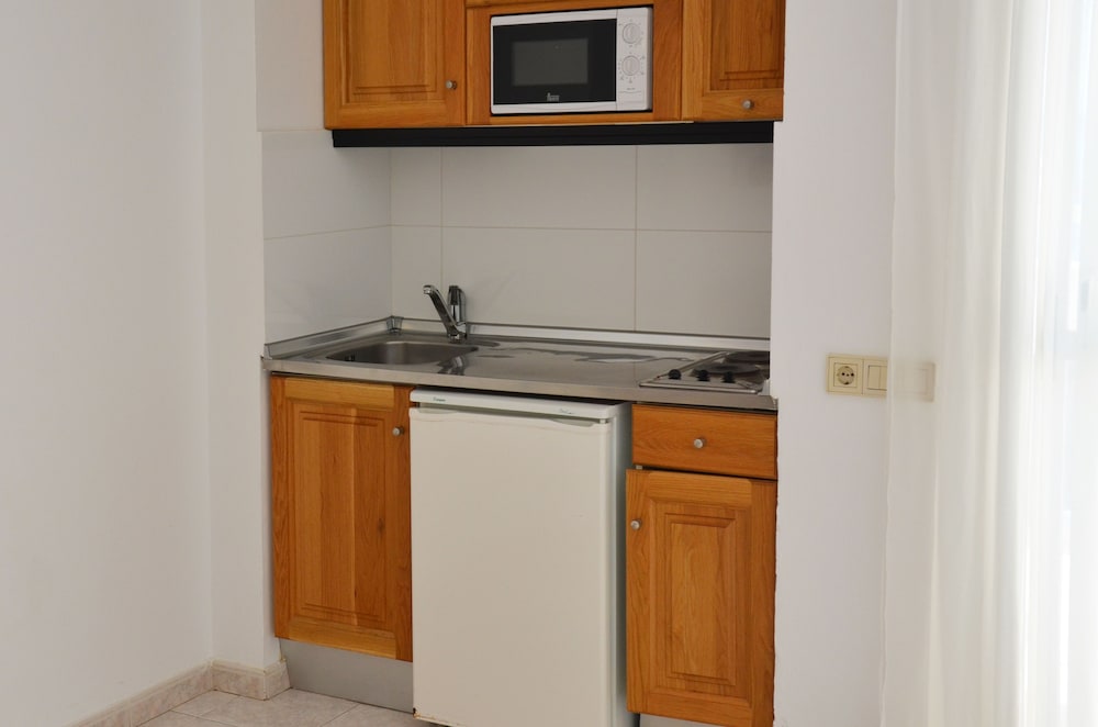 Apartamentos Vibra Panoramic — Hotel rooms in Ibiza Town, Balearic Islands