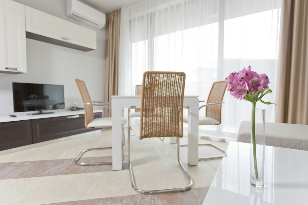 Galeon Residence & SPA Hotel — Hotel rooms in Sunny Beach, Burgas Region