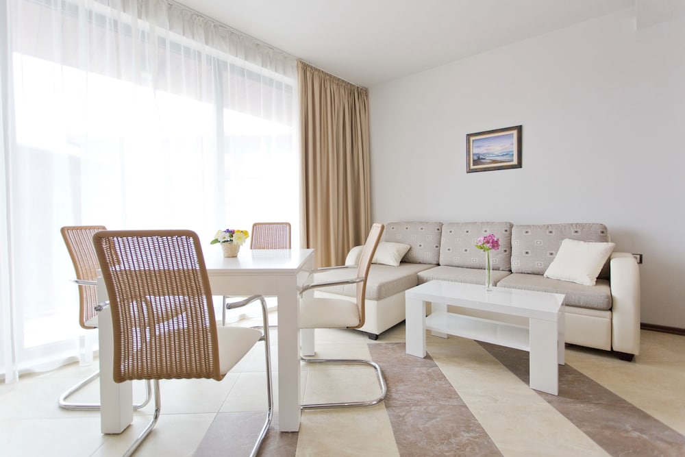 Galeon Residence & SPA Hotel — Hotel rooms in Sunny Beach, Burgas Region