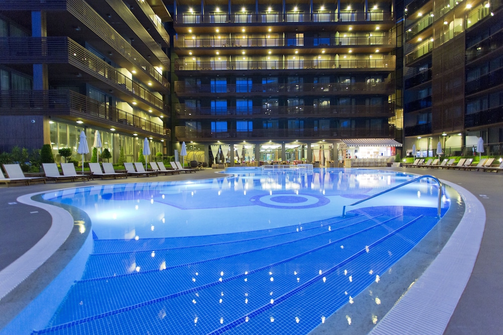 Galeon Residence & SPA Hotel — Swimming pool in Sunny Beach, Burgas Region