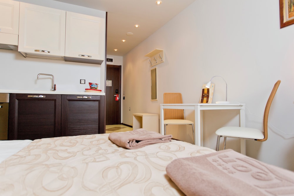 Galeon Residence & SPA Hotel — Hotel rooms in Sunny Beach, Burgas Region