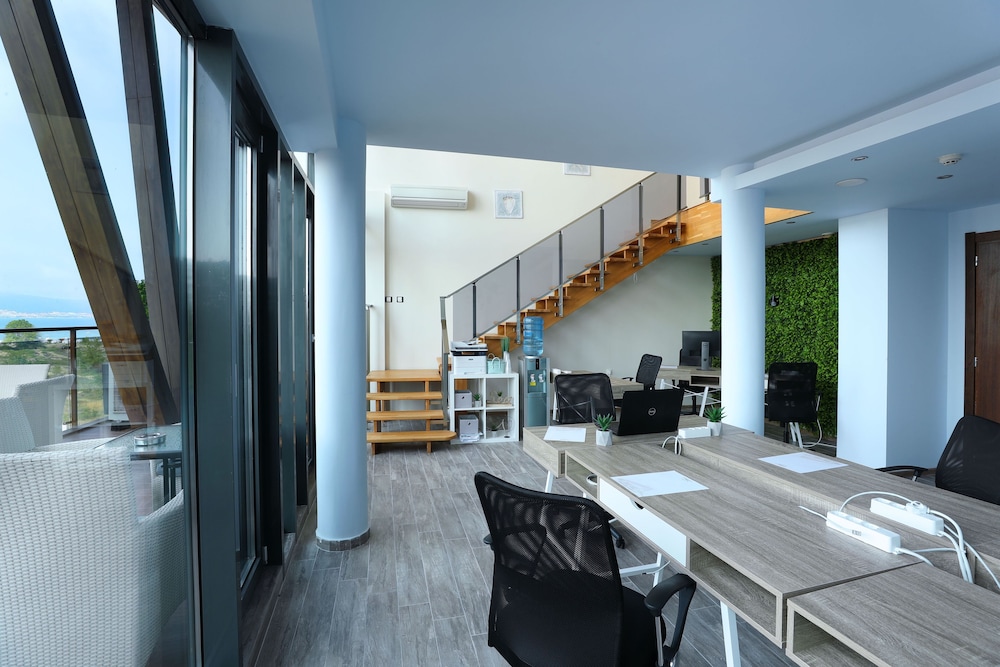 Galeon Residence & SPA Hotel — Hotel rooms in Sunny Beach, Burgas Region