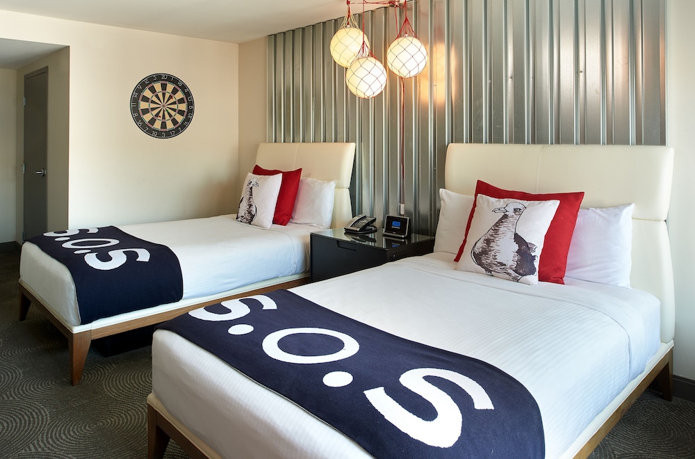 Hotel Zephyr San Francisco — Hotel rooms in San Francisco, California